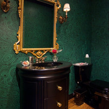 Robin's powder room