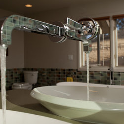 Modern Mountain Open Concept - Bathroom Faucets And Showerheads