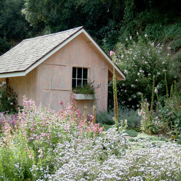 Santa Barbara Cottage Garden