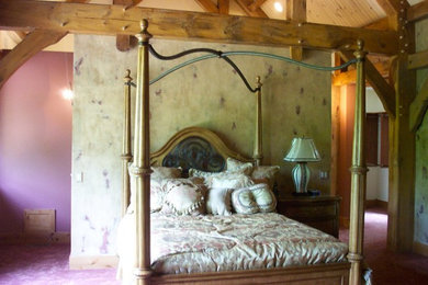 Bedroom - traditional bedroom idea in Cleveland