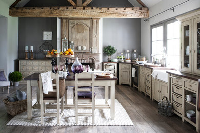 Inspiration for a country kitchen in Le Havre.