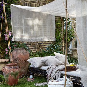 Homes & Antiques magazine