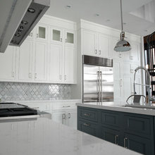 mom backsplash