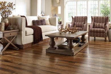 Home design - transitional home design idea in Los Angeles