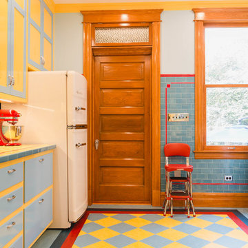 Depression-Era Art Deco Style Inspires a Chicago Kitchen