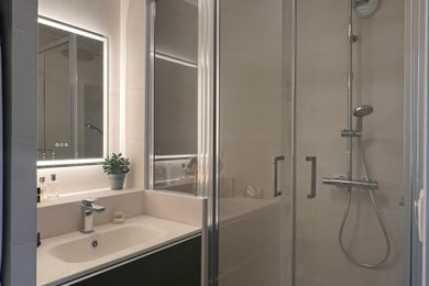 Réalisation d'une salle de bain tradition.