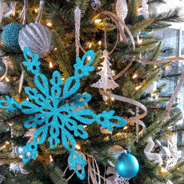 Holiday Decorating Services