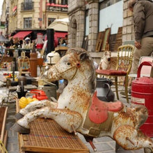 flea markets -  Antique shows & markets