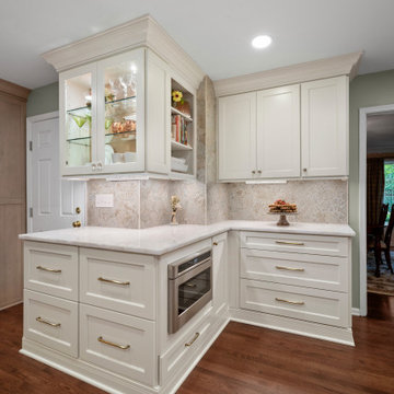 Donohue Kitchen and Laundry Room