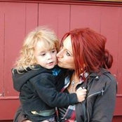 Lana Mills's photo