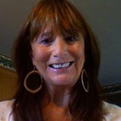 Joyce Mayfields foto