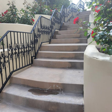 Railing with Simple Scroll Design