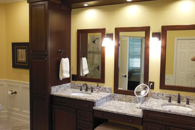 Elegant bathroom photo in Tampa