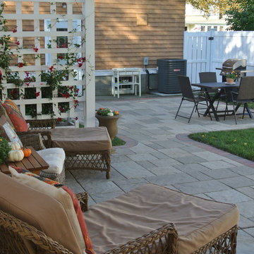 Beacon Hill Flagstone Patio