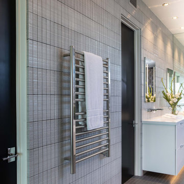 Knock Out Master Bath