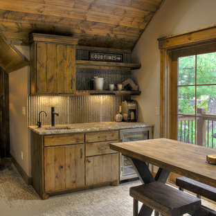 Rustikale Hausbar Ideen, Design & Bilder - Juli 2020 | Houzz DE