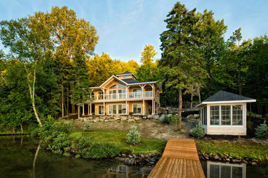 Beach style exterior home photo in Toronto