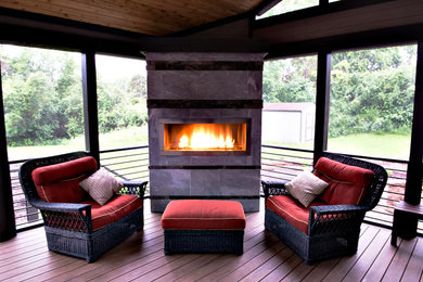Elegant deck photo in Minneapolis