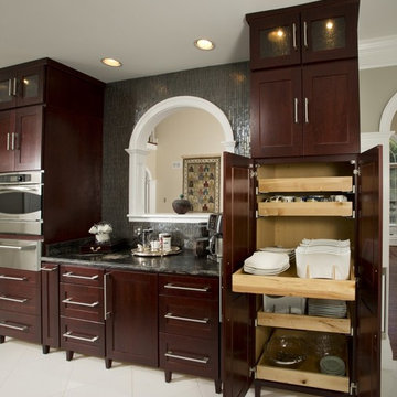 Contemporary, Gourmet Kitchen in Mount Vernon is a Cook's Dream by Michael Nash