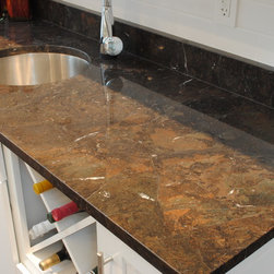Luxe Kitchen Renovation - Kitchen Countertops