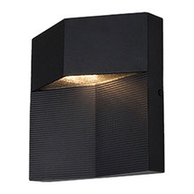 Outdoor wall lighting