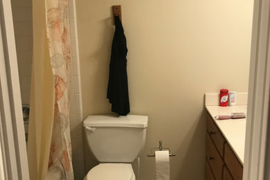 Hall and Master Bath 40219