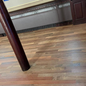 Installation: Hardwood floors & steps