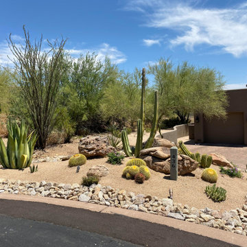 Desert Highlands