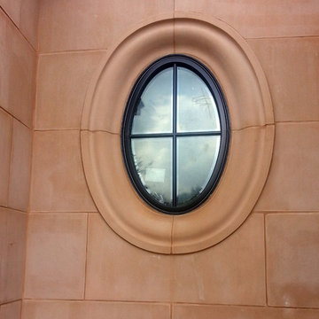 Oval surround avalon