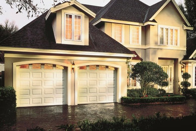 Inspiration for a traditional home design in Vancouver.