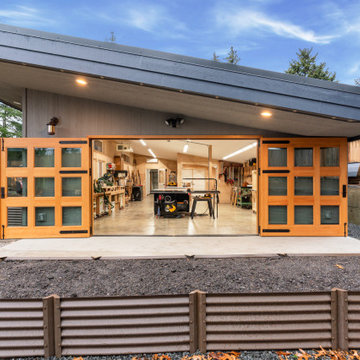 Bellevue Garage & Woodworking Workshop