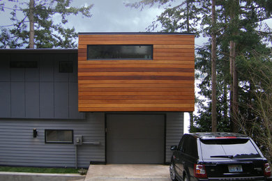 Minimalist exterior home photo in Seattle