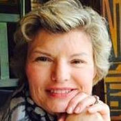 Carolyn Diamond's photo