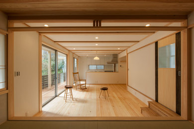 Inspiration for a living room in Osaka.