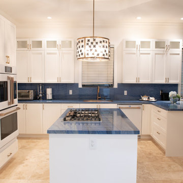 Traditional Kitchen Remodel Done With Painted White Shaker Door
