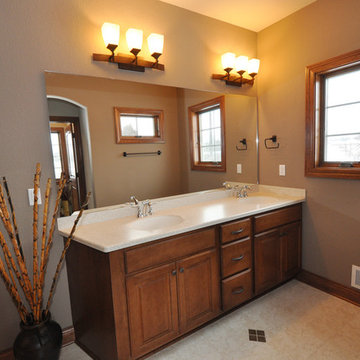 Eadon - guest bath