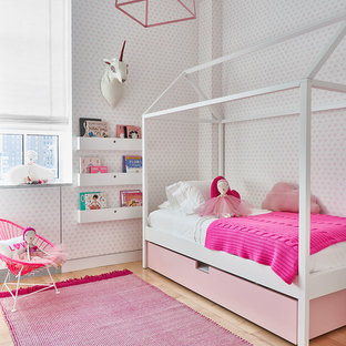 Moderne Baby Und Kinderzimmer Mit Rosa Wandfarbe Ideen Inspiration Houzz Juni 2020 Houzz De