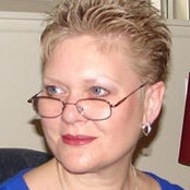 Gloria Meyerle's photo
