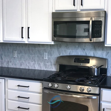 Black and White Modern Farmhouse Kitchen