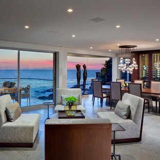 オレンジカウンティのコンテンポラリースタイルのLDKの画像