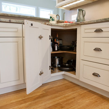 Kraftmaid Kitchen - Mixed Color Countertop
