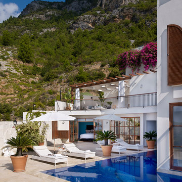 Mediterranean Patio