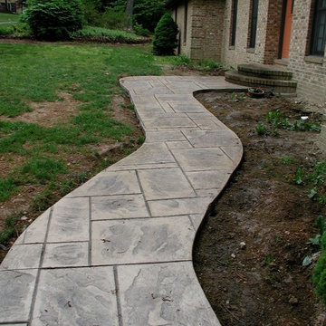 Stamped random slate walkway
