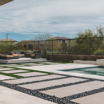 Contemporary Desert Ridge Oasis