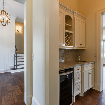 Beautiful Golf Course/Lakefront home in Regatta Bay Golf and Yacht Club