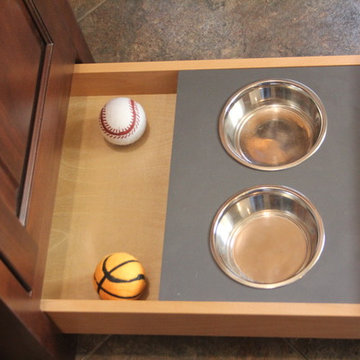 Schmidt Sorrell Alder Mudroom Display