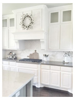 Sw Pure White Kitchen Walls What For Cabinets Sw Pure White On The Cabinets In Picture This Is Our Walls