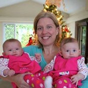 Aimee Lyell's photo
