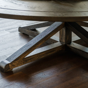 DANO'S ROUND PEDESTAL DINING TABLE