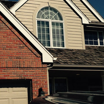Wood Blind Arch Window
